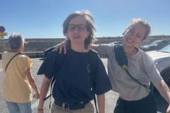 374